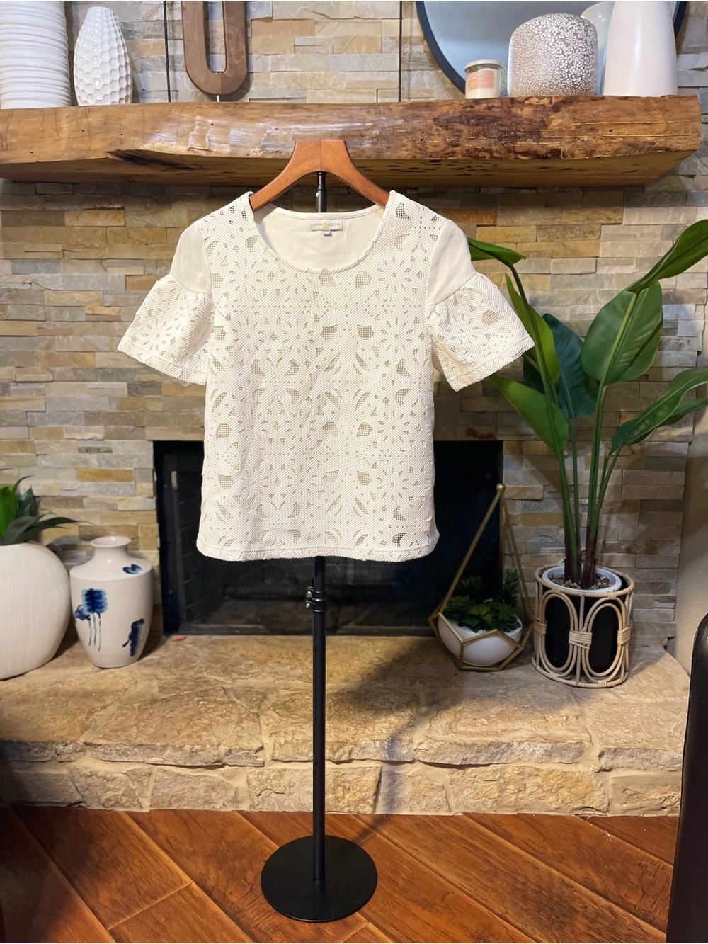 Cache White Eyelet Cutwork Puff-Sleeve Top